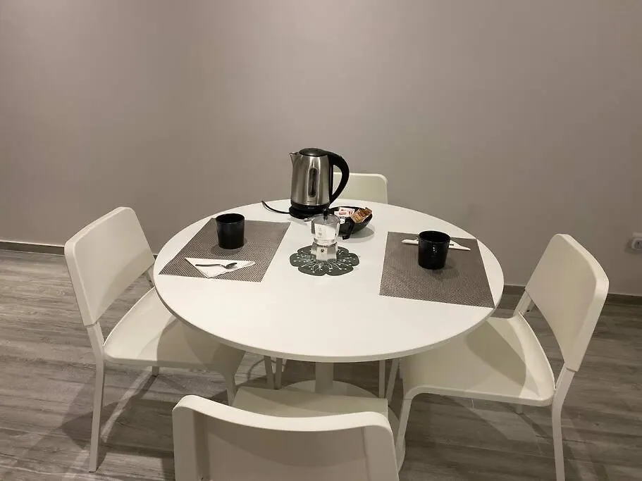 Petali Di Rosa Apartment 2 - 600M Dal Teatro Greco Syracuse 0*,  Italy